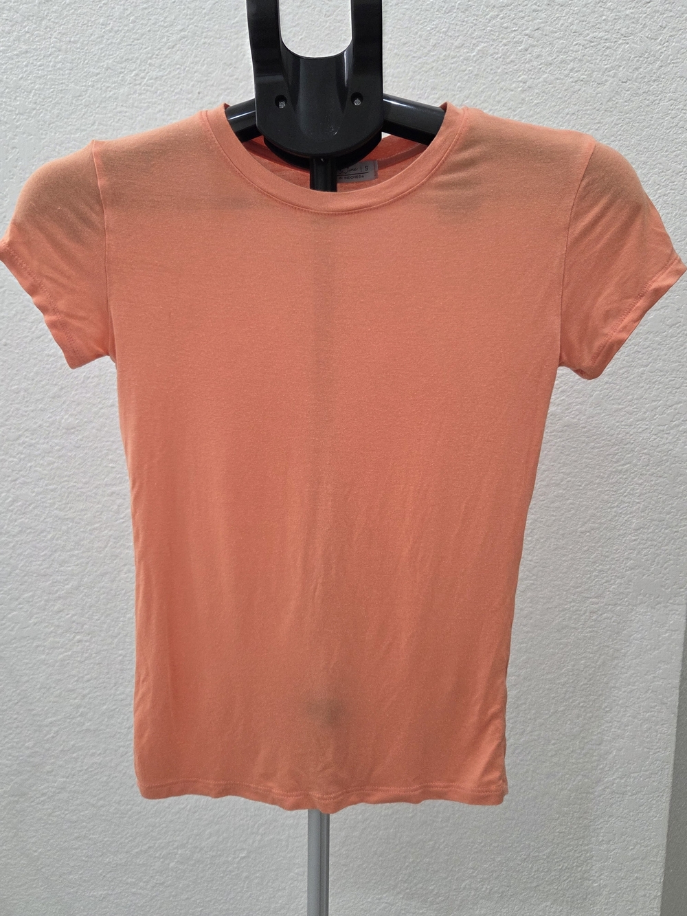Bailey & June Women’s Small Orange Coral Fitted Tee Rayon Stretch Y2K Basic Top